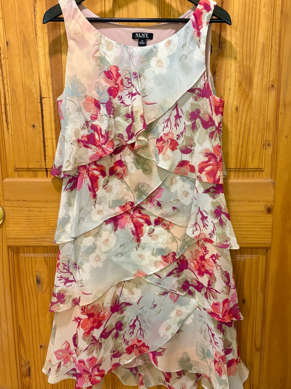 SLNY Pink and Cream Floral Tiered Ruffle Dress